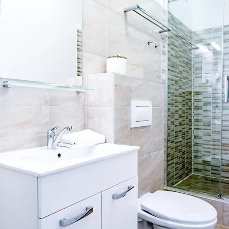 Petit Dependance Hotel 3*