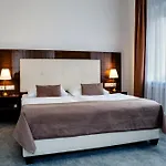 Otel Petit Dependance