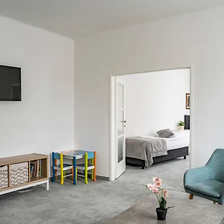 فندق Petit Dependance 3*