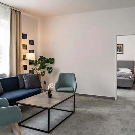 Petit Dependance 3* Bratislava