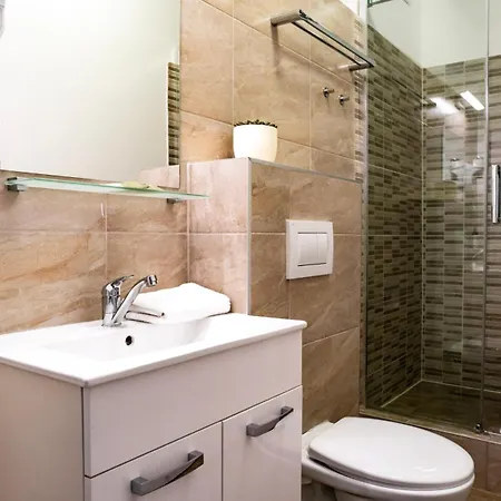 Petit Dependance Hotel 3*