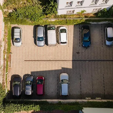 Petit Dependance Szálloda